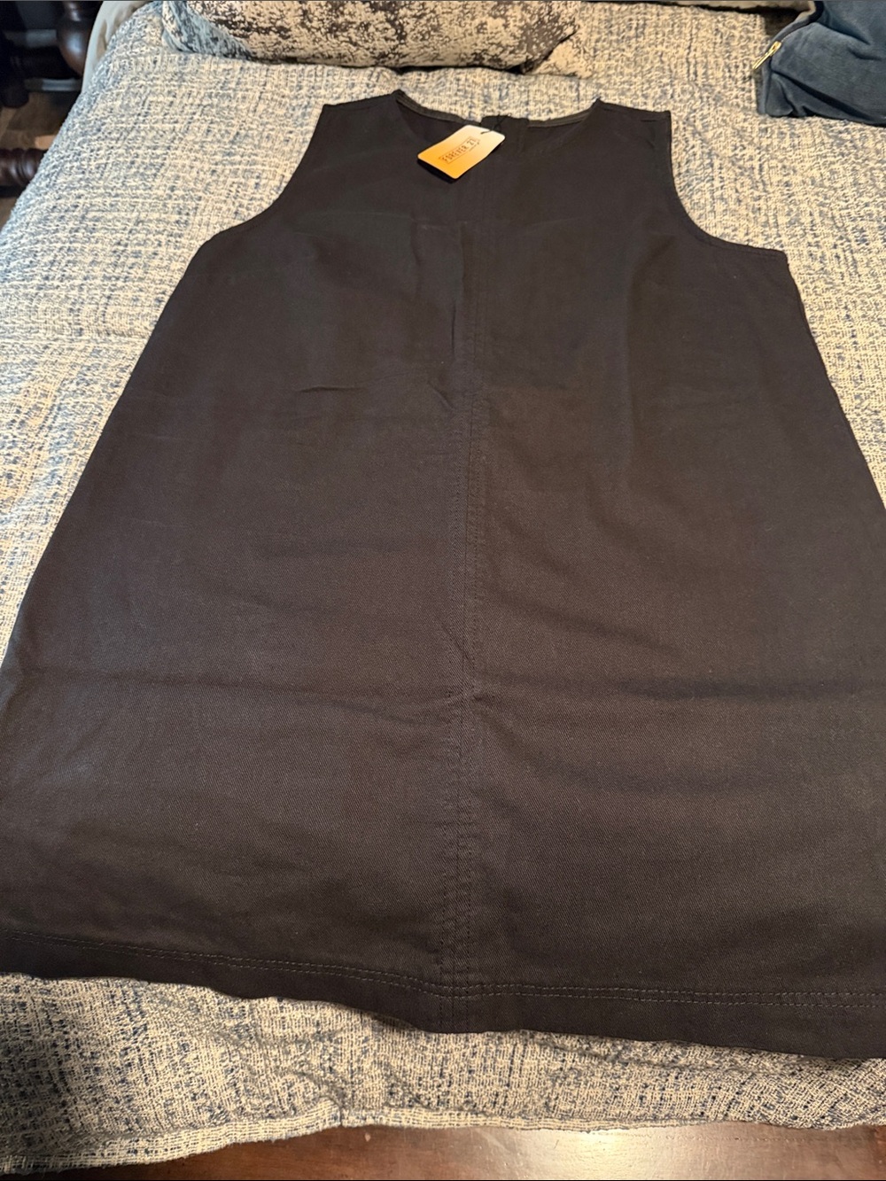Forever 21 Black Sleeveless Shift Dress for Women